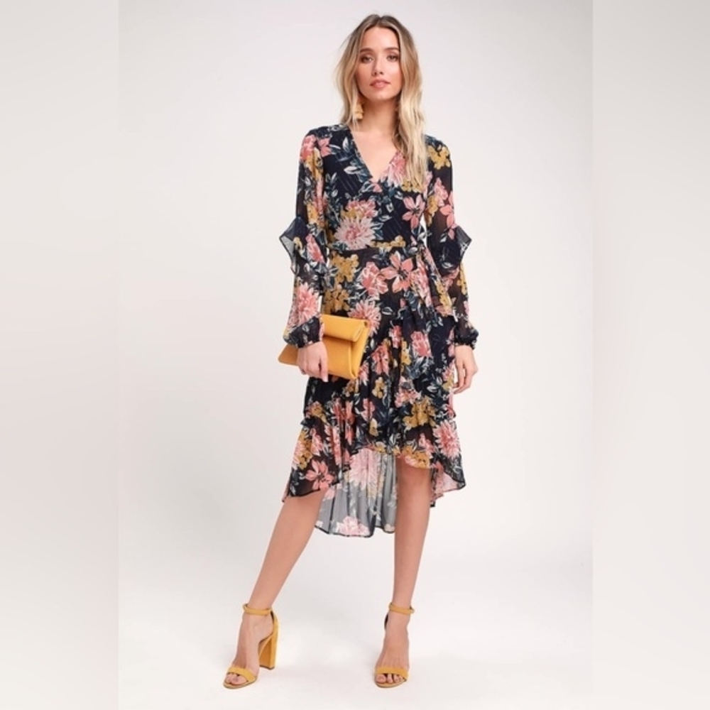 Adelyn‎ Rae Floral Hi-Low Dress With Sheer Sleeves Size M